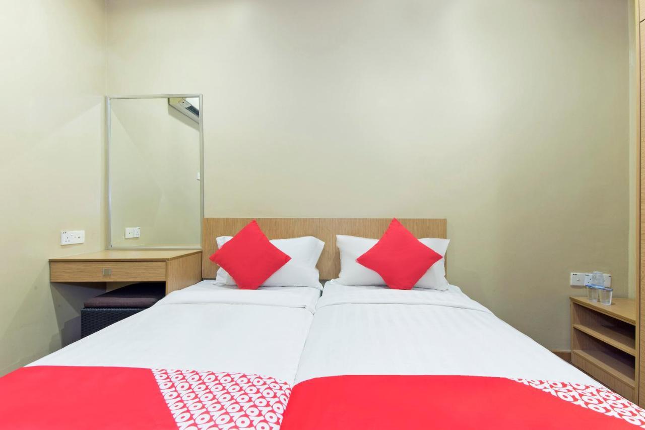 Oyo 422 Hotel Reno Kuala Lumpur Exterior foto