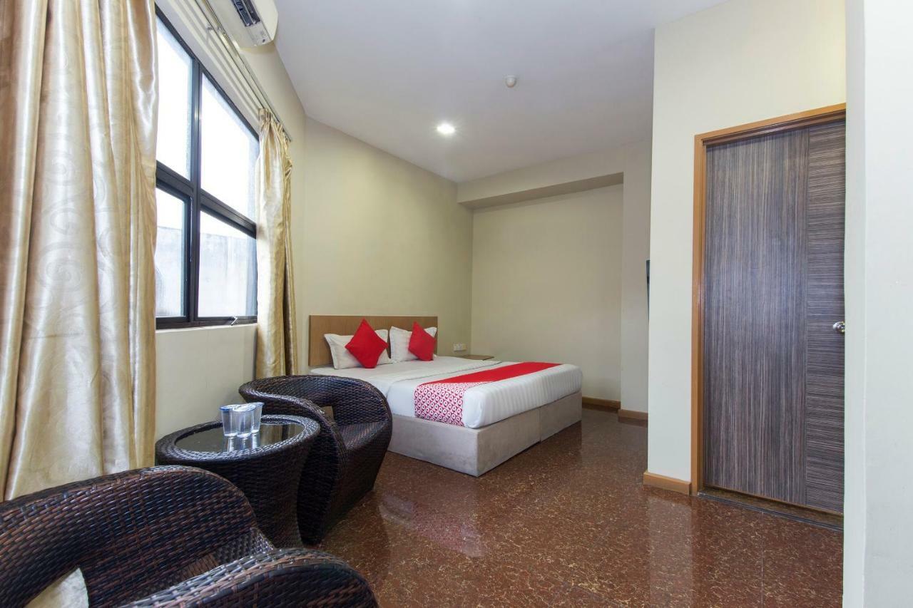Oyo 422 Hotel Reno Kuala Lumpur Exterior foto